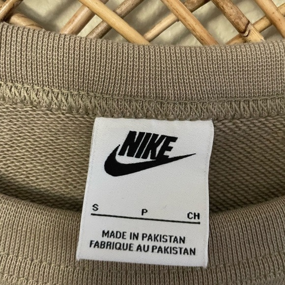 Nike Have a Nike Day Crew Neck Sweater Pullover Brown Beige Sz S B17 - Picture 3 of 9